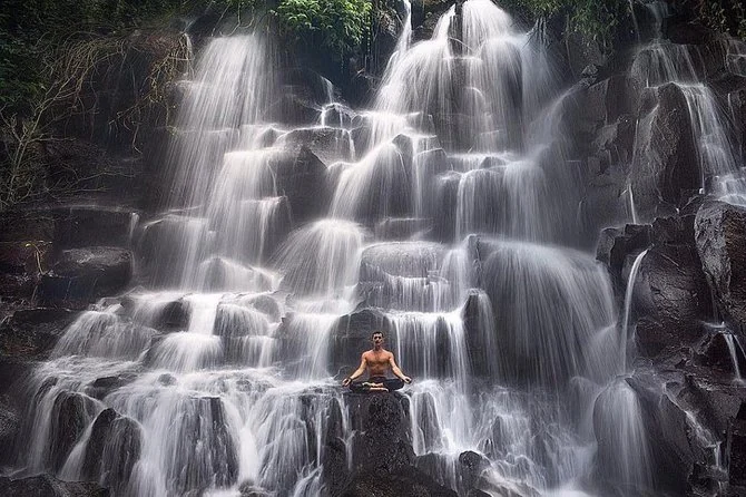 Quatre cascades : de Tegenungan à Tibumana